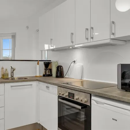 Babo - 250m From The Sea By Interhome *